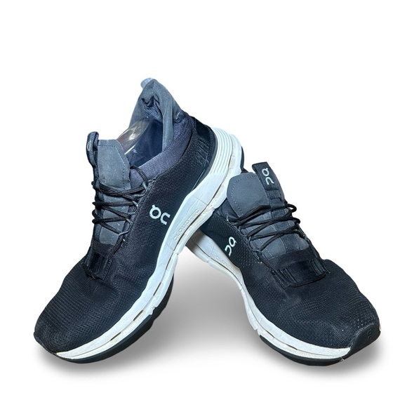 On Running Other - On Running Cloudnova men’s 10.5
